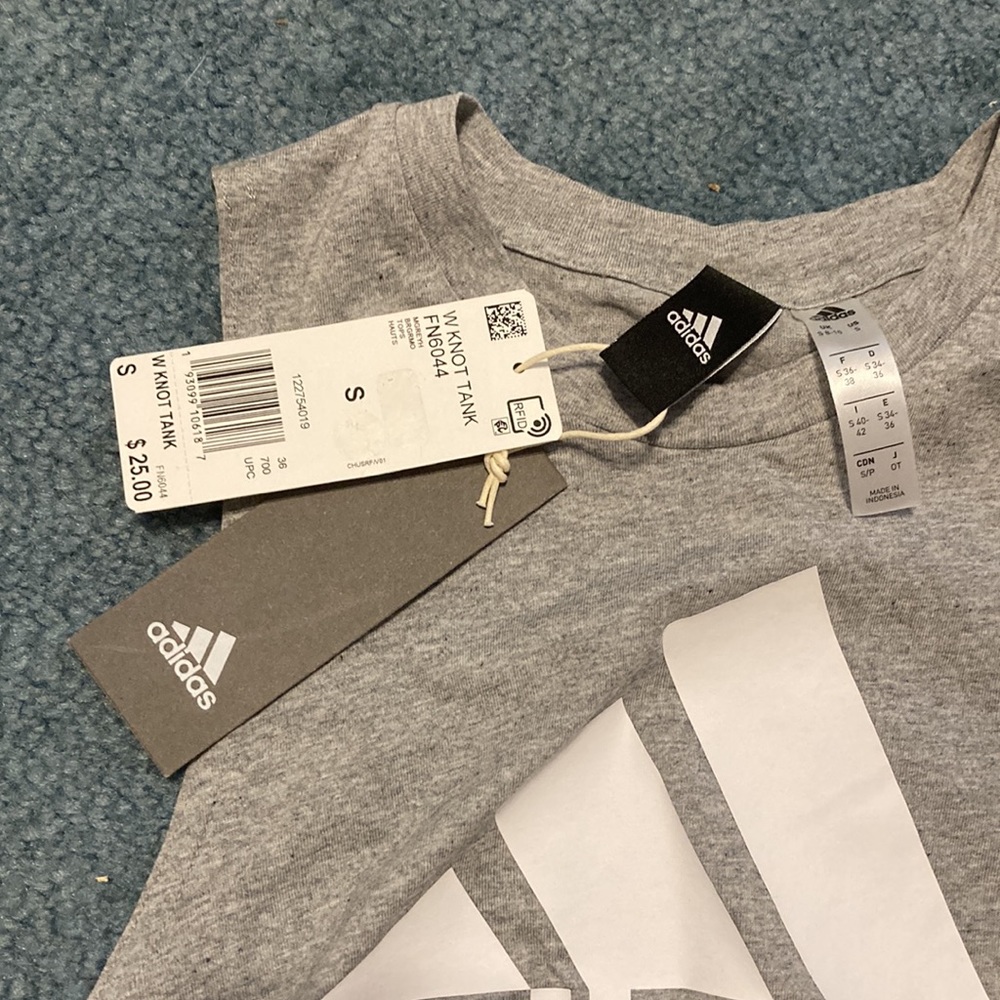NWT size S Adidas tank top with knot - Picture 3 of 3